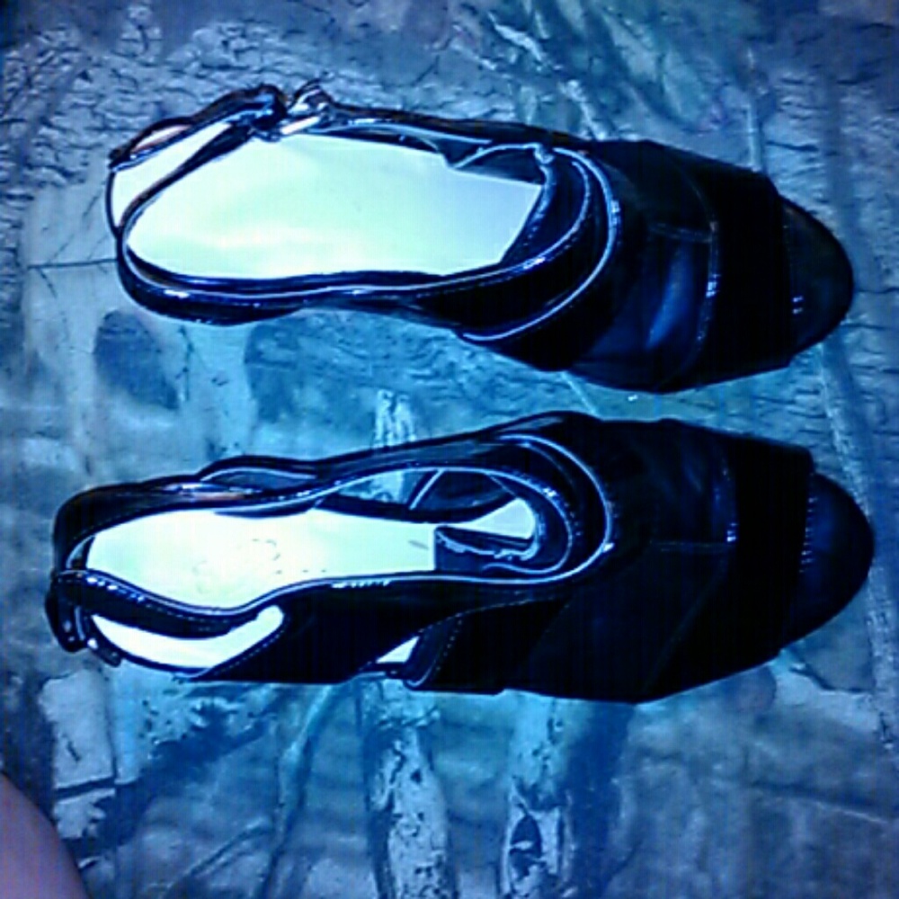 Black heels